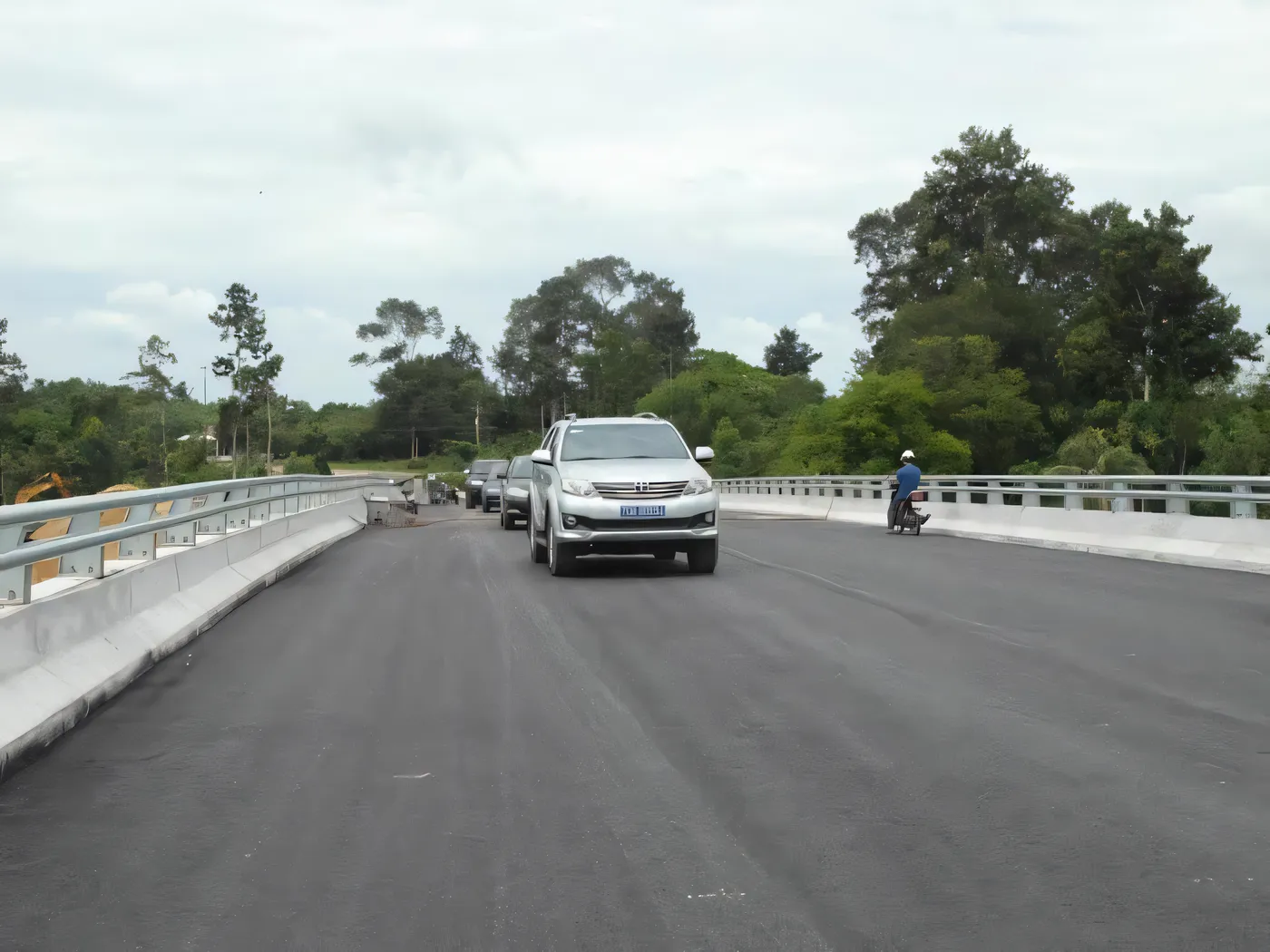 Bến Đình Bridge